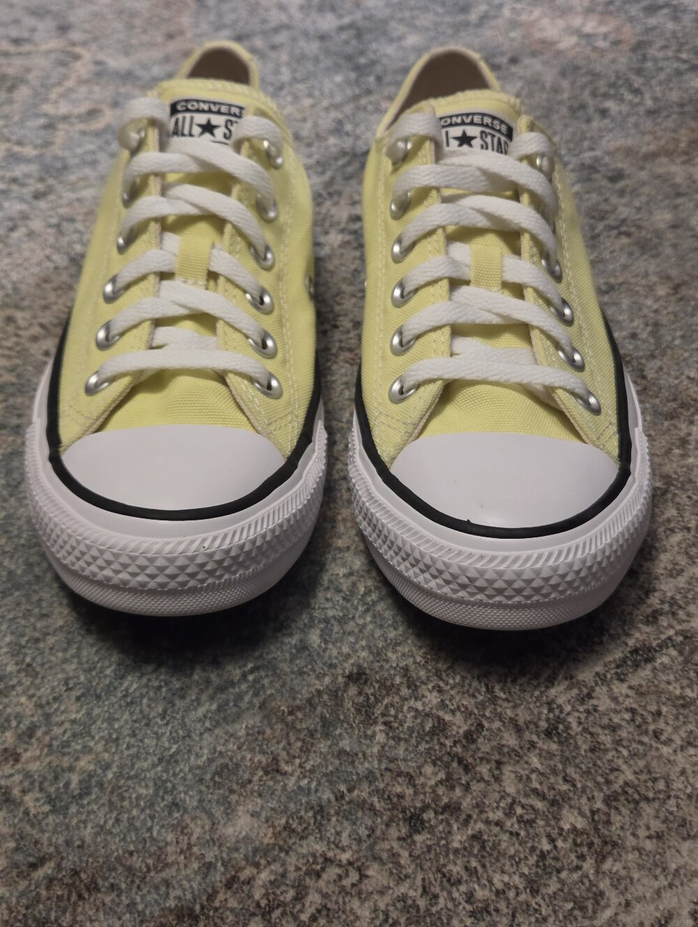 Converse Chuck Taylor All Star Low Top Citron Yellow – Women's 7 / Men's 5